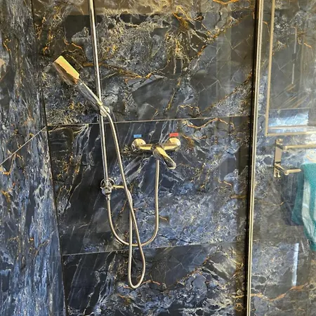 Haus Mit Garten Appartement *